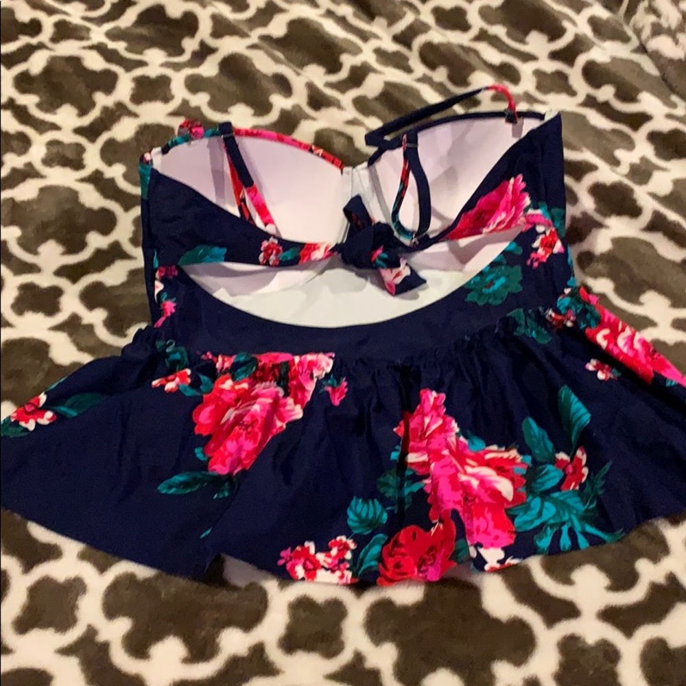 Tankini - Picture 3 of 4